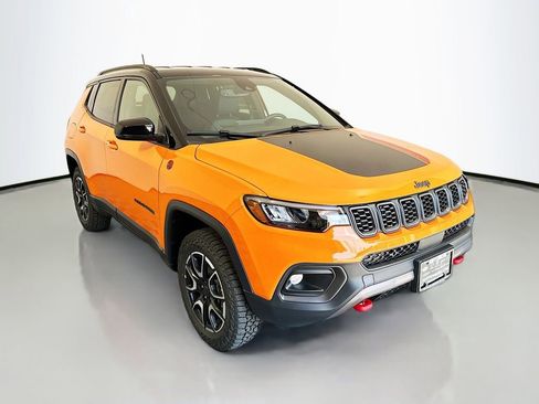 New 2026 Jeep Compass Trailhawk image 1
