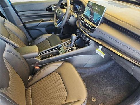 New 2026 Jeep Compass Latitude image 15