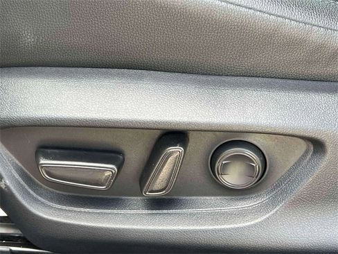 Used 2025 Toyota Camry XSE image 24