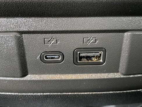 Used 2026 GMC Canyon AT4 w/ Technology Plus Package image 56