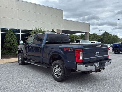 Used 2017 Ford F250 Lariat w/ Lariat Value Package AWD/4WD image 7