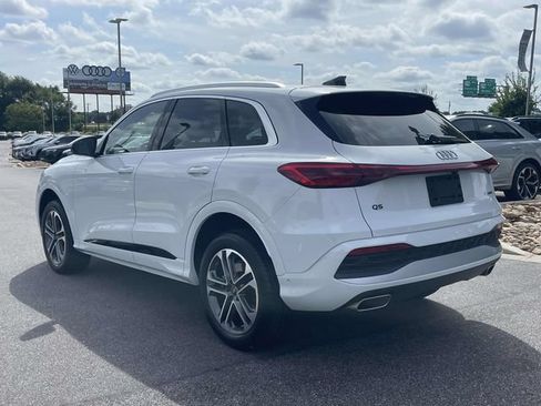 Certified 2025 Audi Q5 Premium Plus AWD/4WD image 5