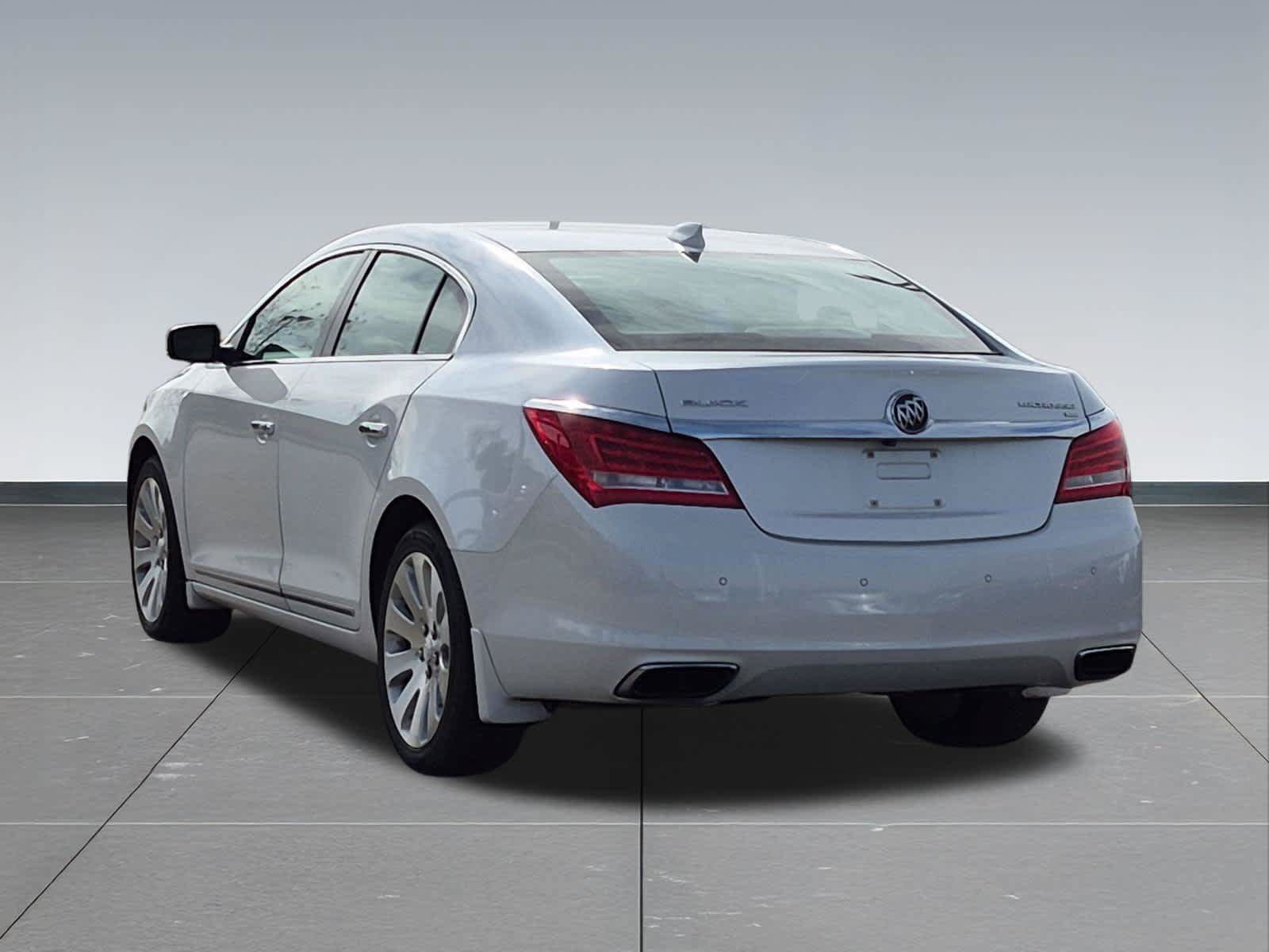 Used 2016 Buick LaCrosse Leather w/ Experience Buick Package AWD/4WD image 4