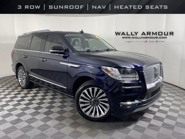 Used 2021 Lincoln Navigator Reserve w/ Luxury Package AWD/4WD image 1