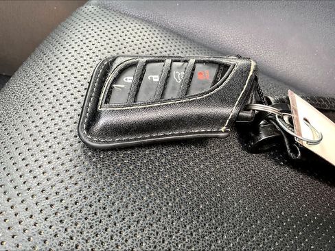 Used 2022 Lexus GX 460 Premium AWD/4WD image 15