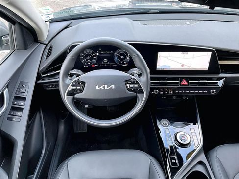 Used 2023 Kia Niro Wind w/ Wind Preserve Package image 17