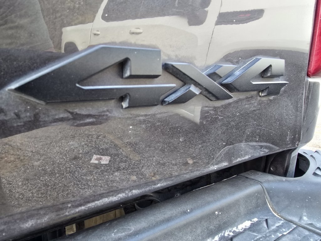 Used 2025 RAM 2500 Laramie w/ Night Edition AWD/4WD image 17