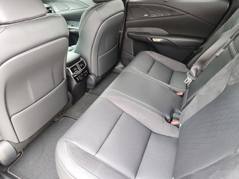 New 2026 Lexus RX 350 FWD image 19