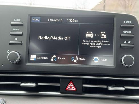 New 2026 Hyundai Elantra Sport FWD image 24