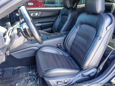 Certified 2025 Ford Mustang GT Premium RWD image 9