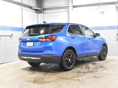 Used 2024 Chevrolet Equinox LT w/ LPO, Floor Liner Package FWD image 28