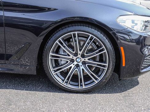 Used 2020 BMW 540i w/ M Sport Package RWD image 9