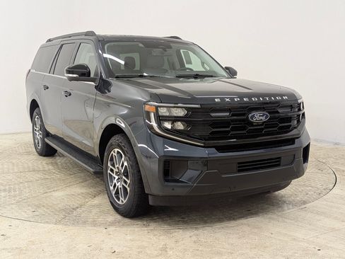 New 2026 Ford Expedition Max Active image 7