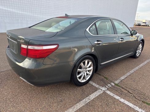 Used 2007 Lexus LS 460 image 7