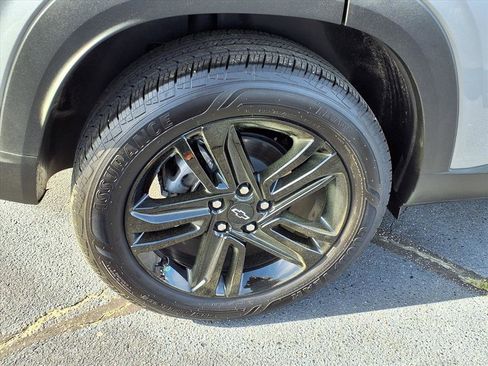 Used 2025 Chevrolet Trax ACTIV w/ Driver Confidence Package image 20