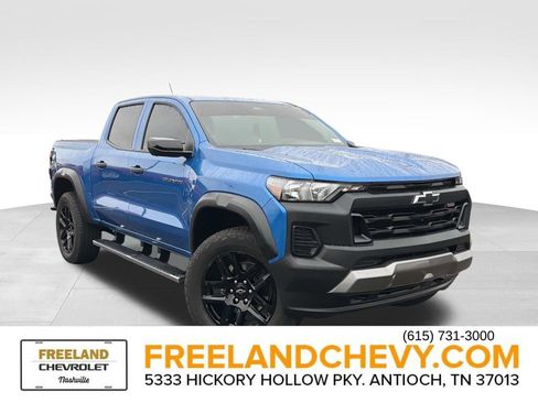 Used 2024 Chevrolet Colorado Trail Boss w/ Technology Package image 1