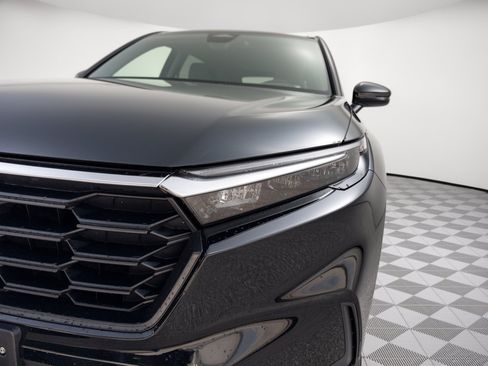 Used 2025 Honda CR-V LX image 12