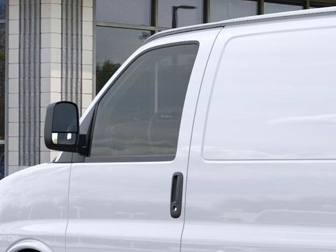 New 2026 Chevrolet Express 3500 RWD image 36