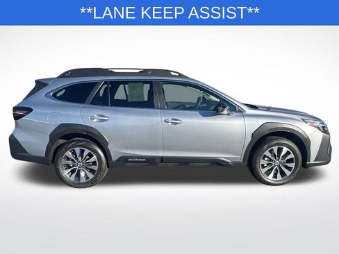 Used 2025 Subaru Outback Limited image 8