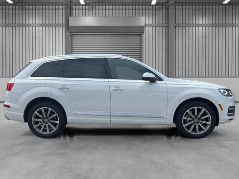Used 2018 Audi Q7 2.0T Premium Plus w/ Premium Plus Package AWD/4WD image 34