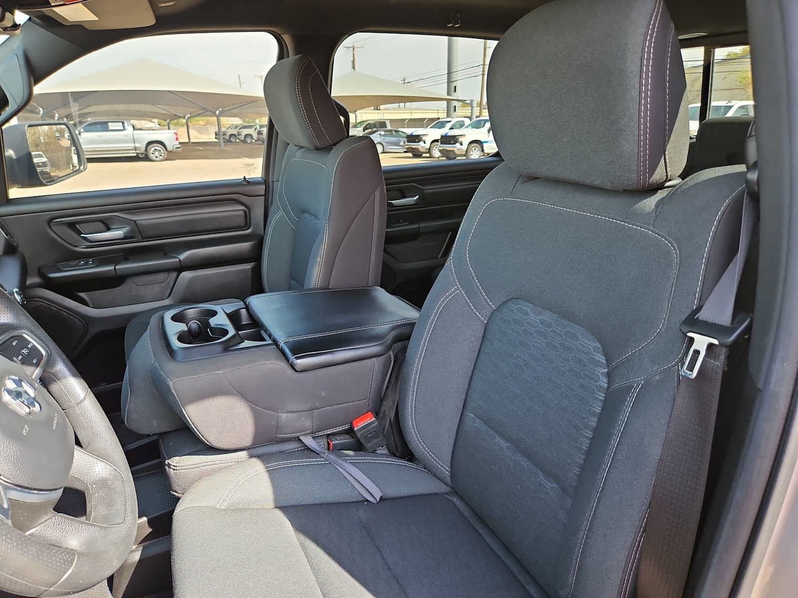 Used 2025 RAM 1500 Warlock AWD/4WD image 15