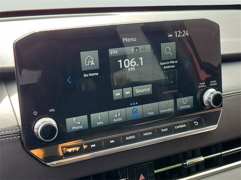 Used 2024 Mitsubishi Outlander image 25