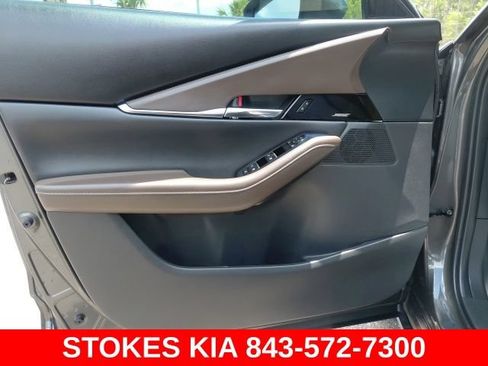 Used 2021 MAZDA CX-30 AWD 2.5 S w/ Premium Package image 19