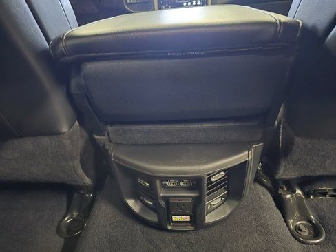 Used 2024 RAM 2500 Laramie AWD/4WD image 43