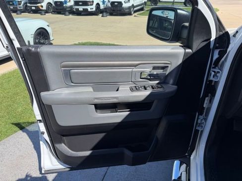 Used 2016 RAM 1500 Lone Star RWD image 8