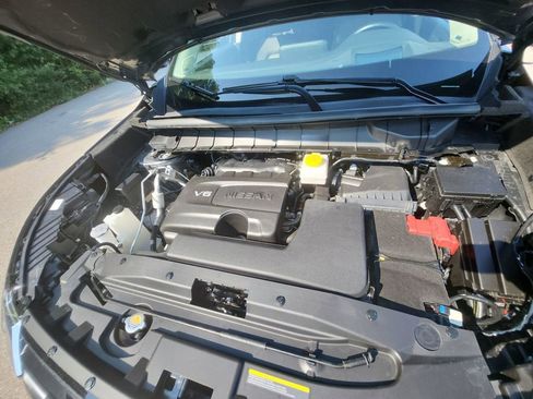 Used 2023 Nissan Pathfinder Platinum image 34