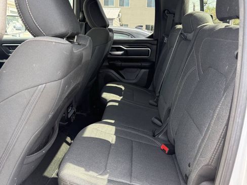 Used 2019 RAM 1500 Big Horn AWD/4WD image 14