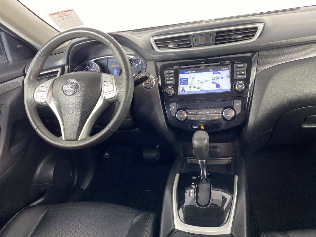 Used 2016 Nissan Rogue SL w/ SL Premium Package AWD/4WD image 12
