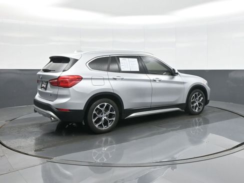 Used 2021 BMW X1 xDrive28i w/ Convenience Package AWD/4WD image 7