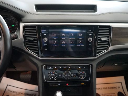 Used 2018 Volkswagen Atlas SEL AWD/4WD image 7