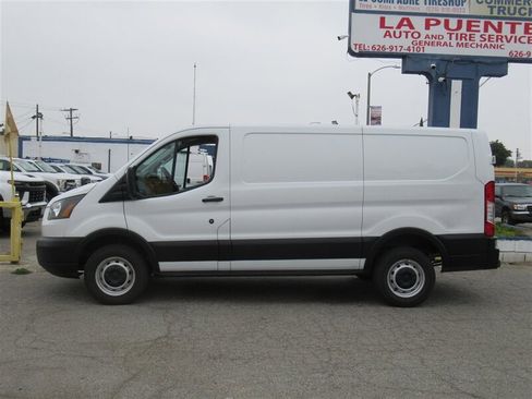 Used 2019 Ford Transit 250 130 Low Roof image 2