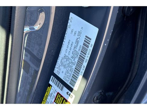 Certified 2025 Toyota Tacoma TRD Sport image 32