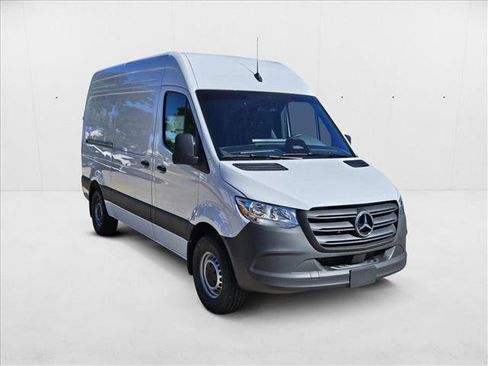 New 2025 Mercedes-Benz Sprinter 2500 image 3