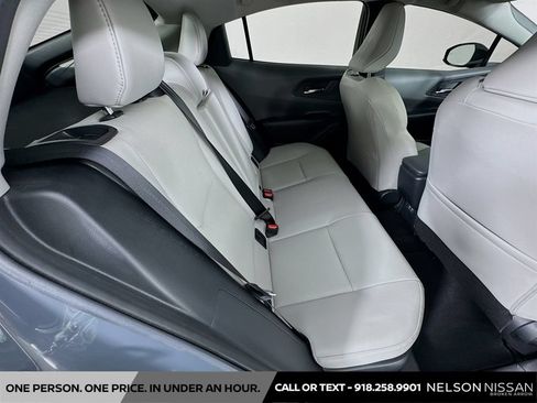 Used 2024 Toyota Prius XLE FWD image 26