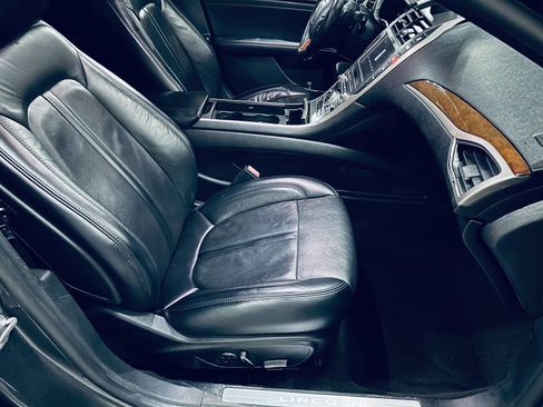 Used 2019 Lincoln MKZ Reserve w/ Luxury Package FWD image 22