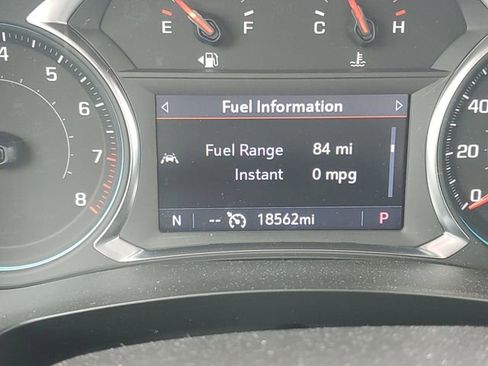 Certified 2023 Chevrolet Traverse LT FWD image 12