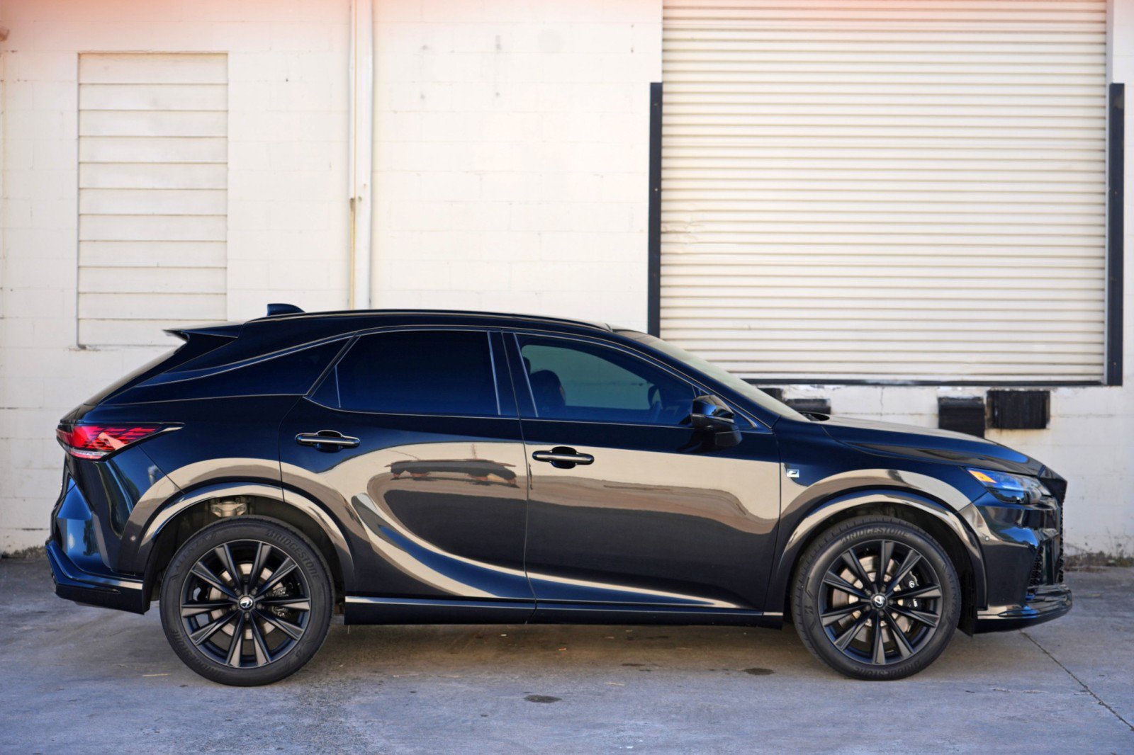 Used 2023 Lexus RX 500h F Sport w/ Cold Area Package AWD/4WD image 55