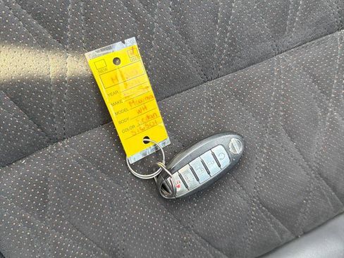 Used 2021 Nissan Maxima SR w/ Sport Mat Group FWD image 30