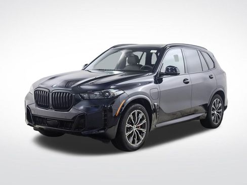 Used 2026 BMW X5 xDrive50e w/ M Sport Package AWD/4WD image 1