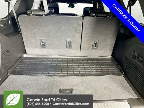 Used 2023 GMC Yukon XL Denali w/ Denali Reserve Package image 15