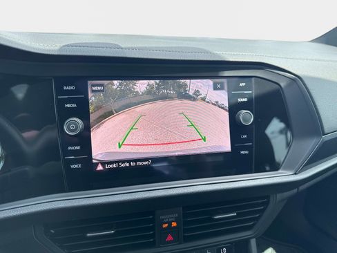 Used 2019 Volkswagen Jetta R-Line FWD image 23
