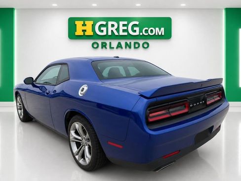 Used 2022 Dodge Challenger R/T RWD image 2