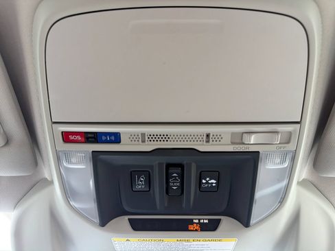 Used 2021 Subaru Forester Premium AWD/4WD image 52
