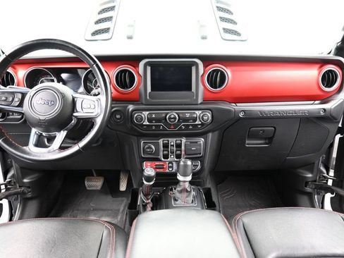 Used 2021 Jeep Wrangler Unlimited Rubicon w/ Steel Bumper Group AWD/4WD image 11