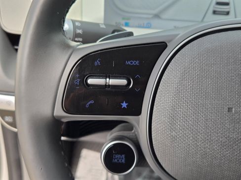 Used 2024 Hyundai Ioniq 5 SEL RWD image 17