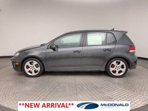 Used 2010 Volkswagen GTI 4-Door FWD image 5